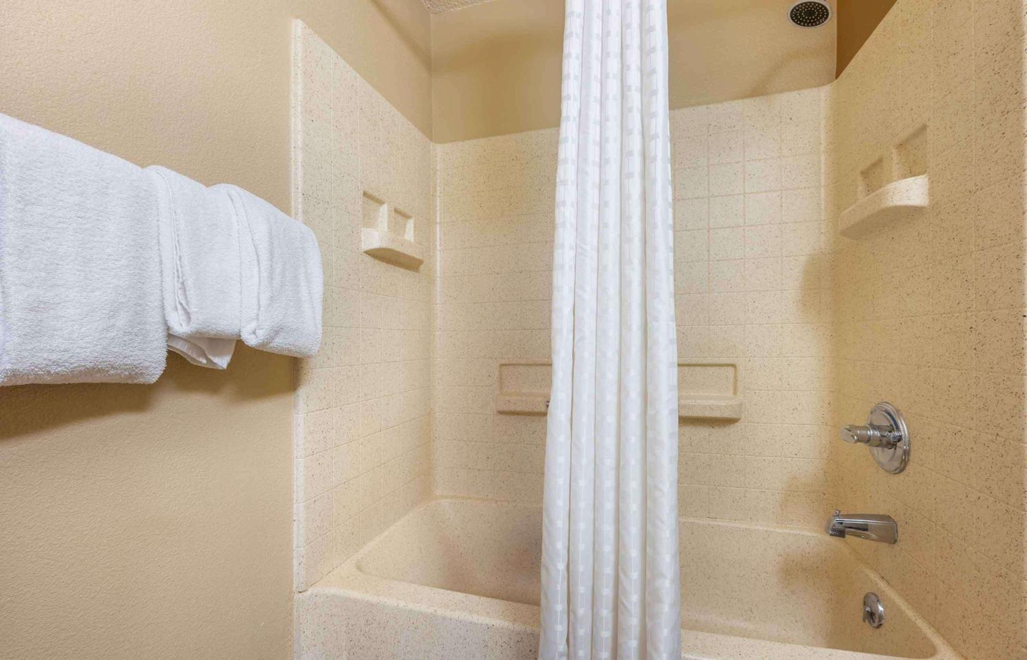 Extended Stay America Select Suites - Cincinnati - Florence - Meijer Dr Buitenkant foto